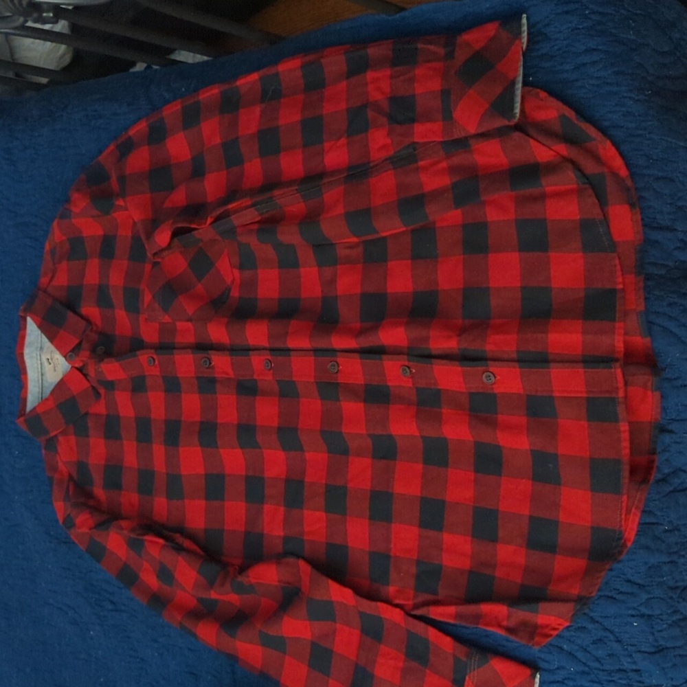 Buffalo plaid long sleeve button down shirt